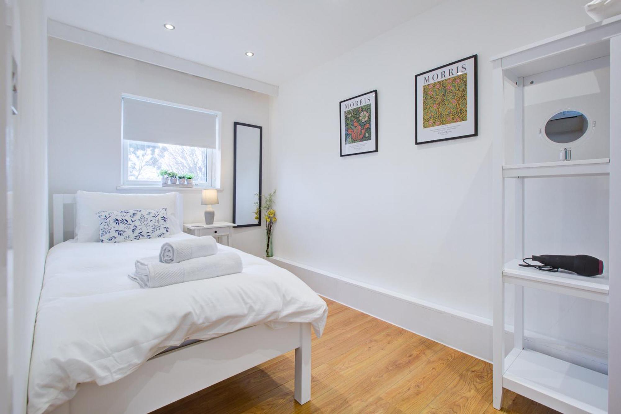 Wonderful Two-Bedroom Apartment London Eksteriør billede